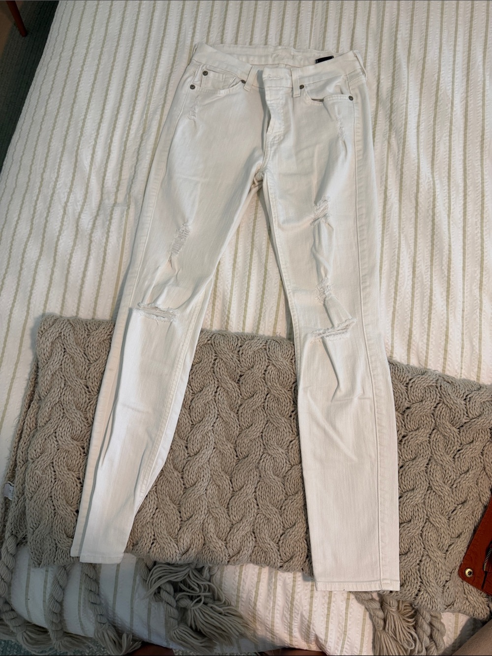 7 For All Mankind White Distressed Skinny Jeans